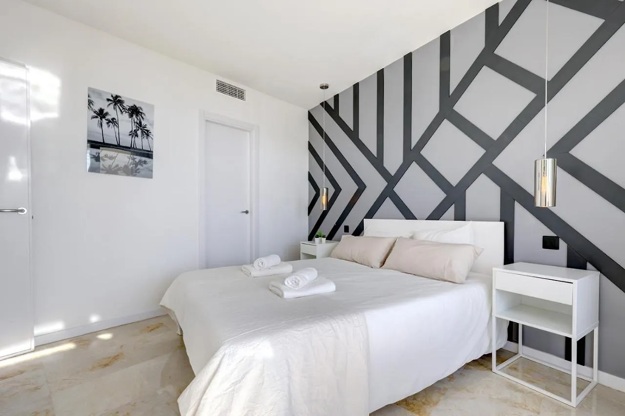 Modern, Elite Hillside Home W/Sea & Mountain Views Marbella Spain