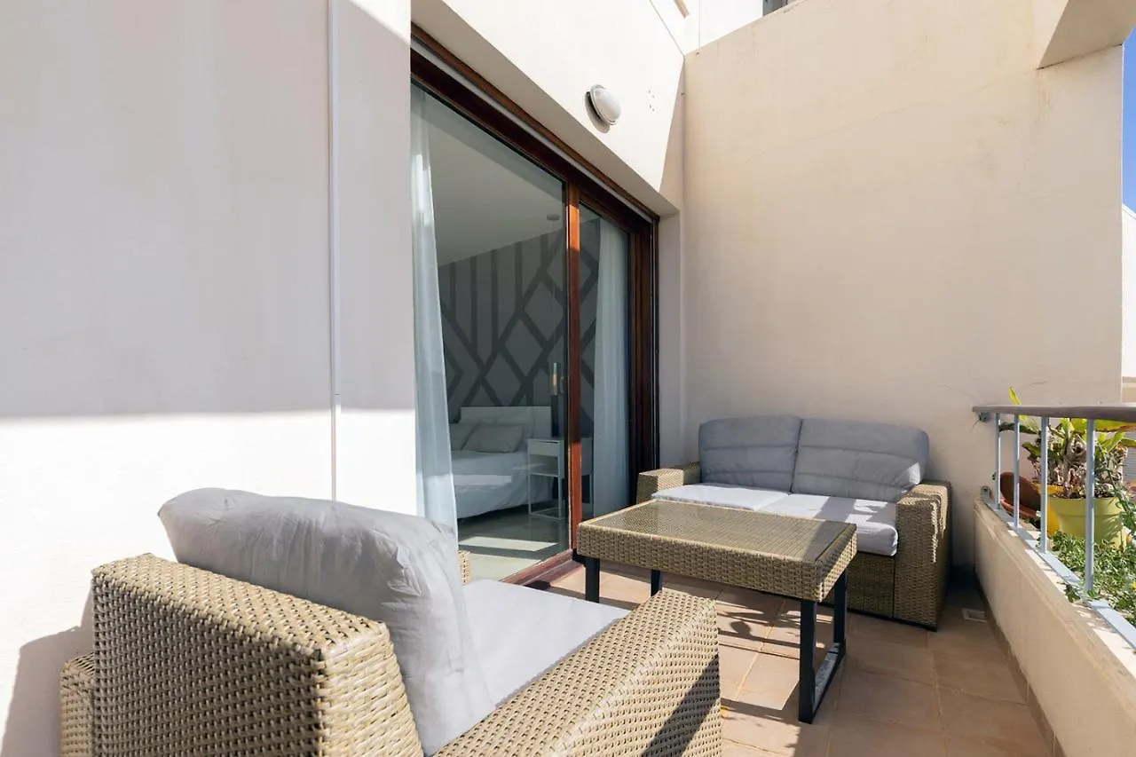 Apartment Modern, Elite Hillside Home W/Sea & Mountain Views Marbella